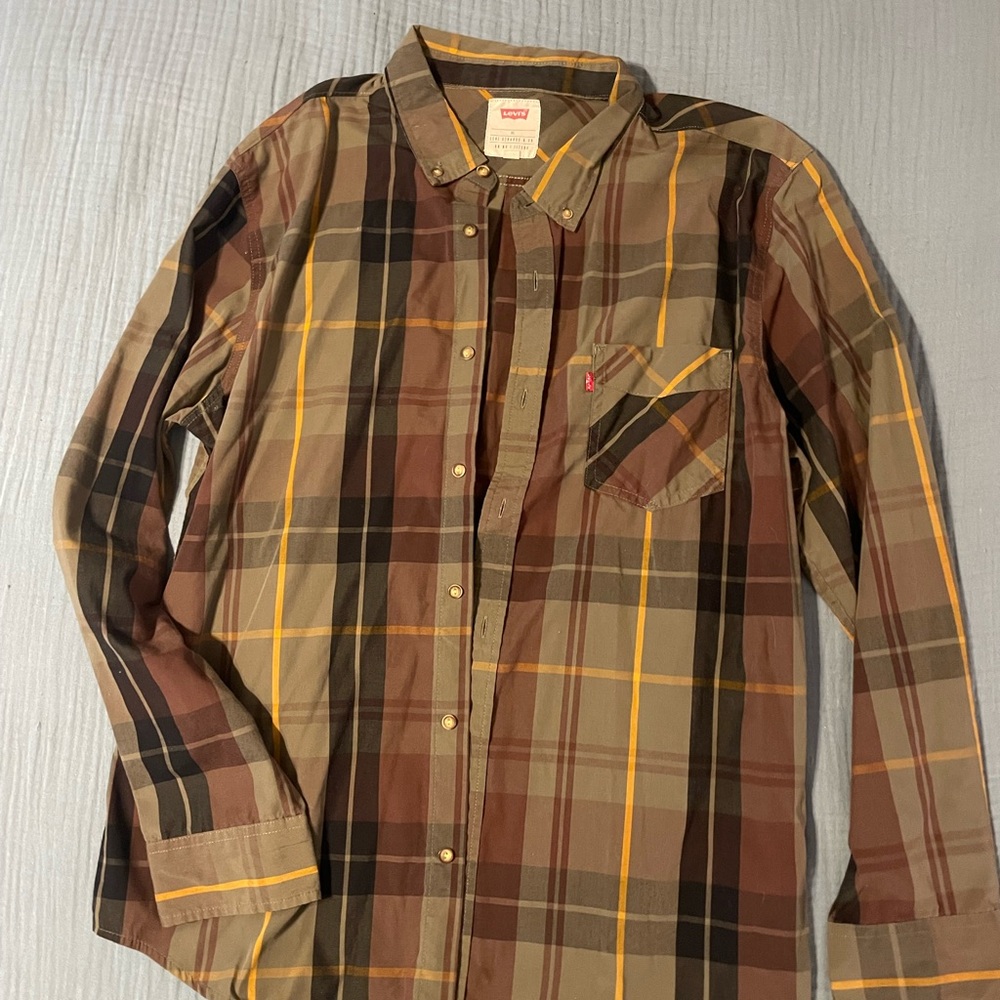 Levi's Men's Plaid Button-Down Shirt in Brown, Olive & Yellow